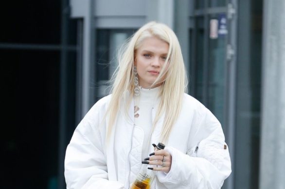 Margaret w szokującym manicure. Przyciąga uwagę i wzbudza skrajne odczucia