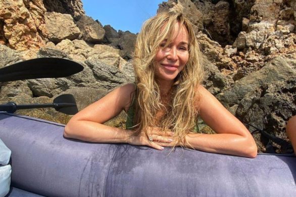 Joanna Przetakiewicz zapozowała w kostiumie kąpielowym. Fani nie szczędzili komplementów „Jakie ciało. Boska figura”