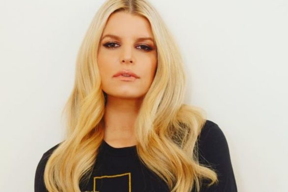 Jessica Simpson opublikowała zdjęcie w jeansach sprzed 14 lat. Chwali się efektami diety