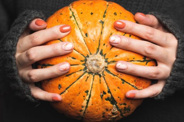 Jesienne paznokcie. Przepiękne stylizacje w jesiennym klimacie