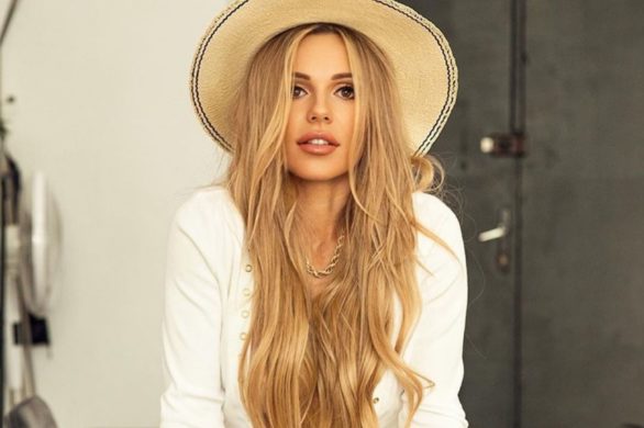 Doda wystylizowana na Brigitte Bardot. Gwiazda odpowiedziała na zarzut internautki: „Można było się obejść bez plastików (…)”