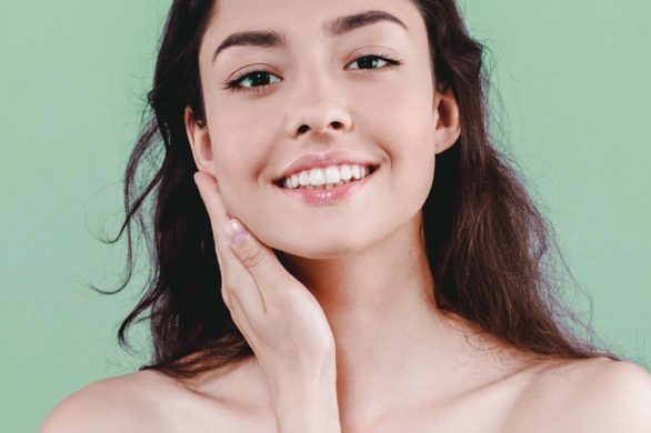 Po świętach i sylwestrze warto szczególnie zadbać o swoją cerę. Ten jeden krok pozwoli przywrócić jej gładkość i promienność!