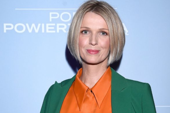 Magda Mołek w pięknym sweterku z Reserved. To hit wiosennych stylizacji!