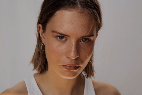 Kosmetyk, który przygotuje skórę na wiosnę – złuszcza, wygładza i nawilża