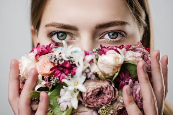 Najlepszy makijaż na wiosenne dni? Postaw na kolor!