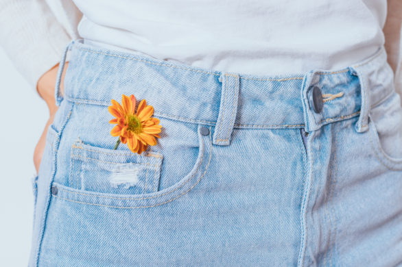 Oto, do czego służy tak naprawdę mała kieszonka w dżinsach