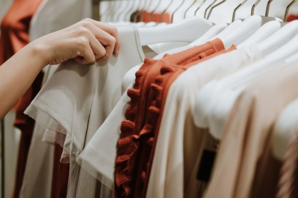 Zaskakujący trik, który pomoże Ci lepiej dobrać rozmiar ubrań w Zarze