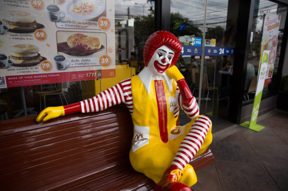 Dlaczego Ronald McDonald nie wita już gości przed restauracjami?
