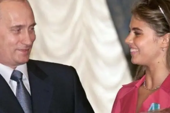 Przyjaciele błagają kochankę Putina, aby przekonała go do zakończenia wojny