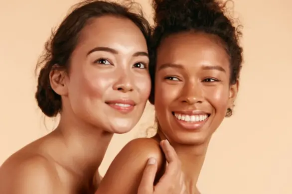 Wiosenne przebudzenie skóry: jak zyskać efekt promiennej cery pełnej blasku?