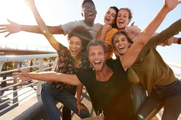 Sztuczna inteligencja prawdę ci powie? Algorytm pokaże jakie wrażenie wywrzemy na otoczeniu