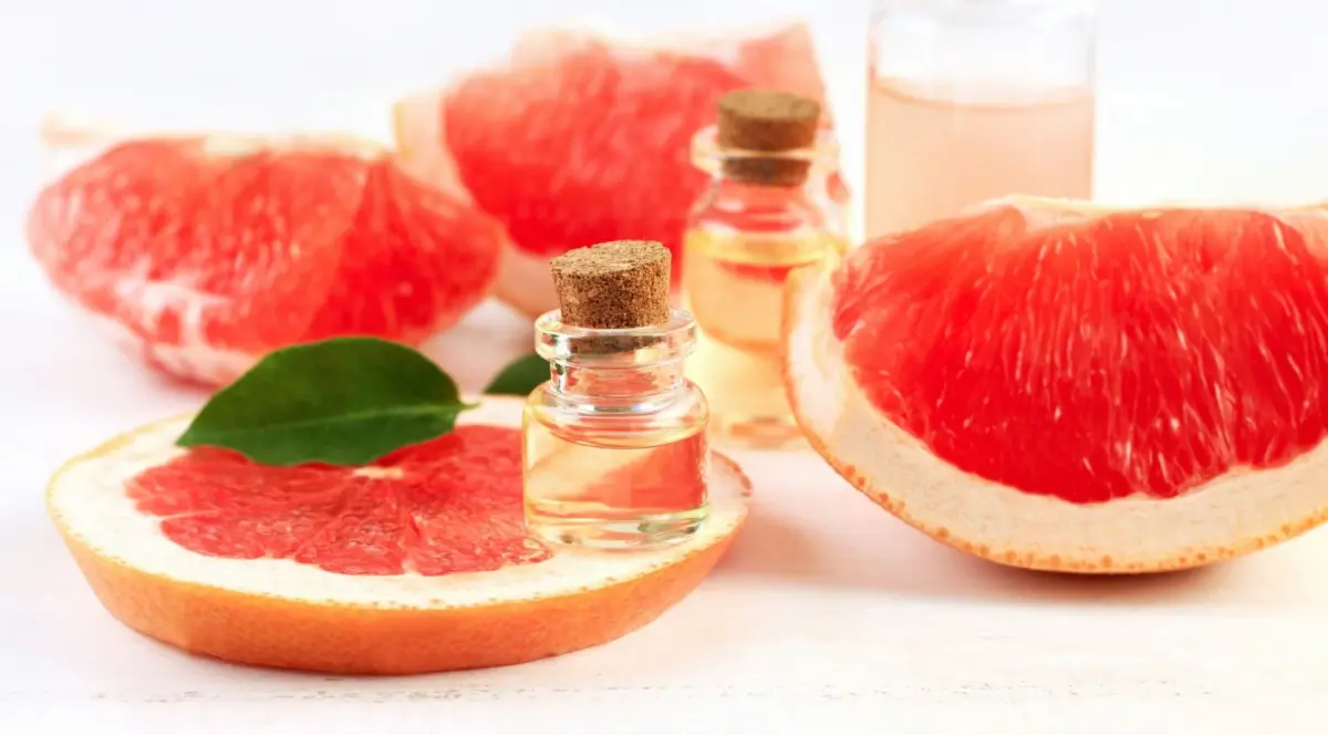 Naturalny grejpfrutowy peeling do ciała – idealny na lato!