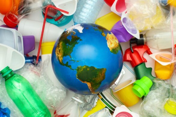 Powstał enzym, który rozkłada plastik w rekordowo krótkim czasie