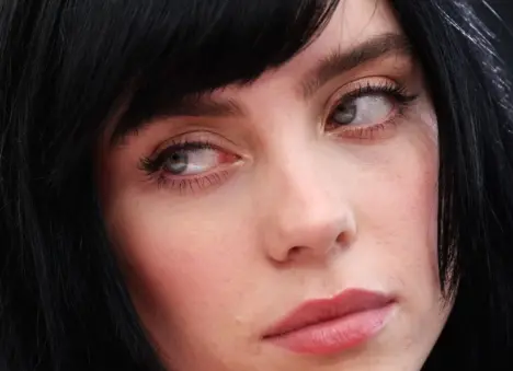 Ćwiczenia oddechowe redukujące stres. Korzysta z nich Billie Eilish