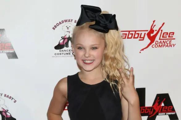 Jako dziewczynka straciła włosy przez stres. Uczestniczka „Dance Moms” ujawnia kulisy programu