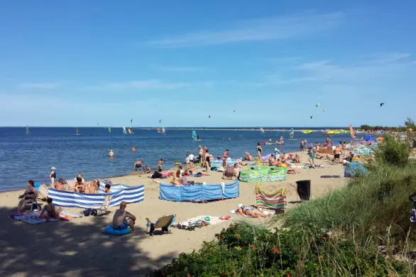 Polacy boją się, że urlop wyniesie ich za drogo. Ile pieniędzy mogą przeznaczyć na wakacje?