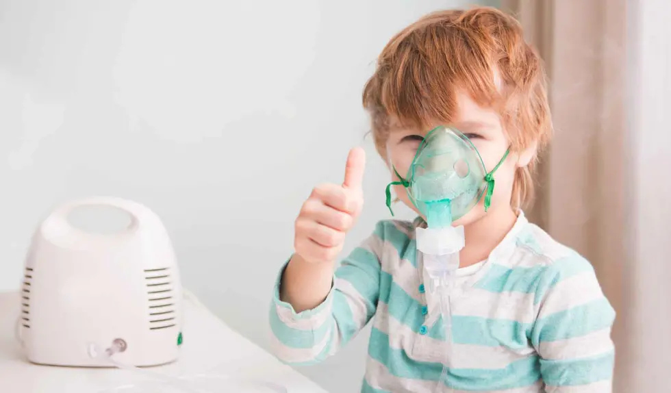 Kiedy, czym i jak inhalować dziecko? Pigułka wiedzy dla rodziców