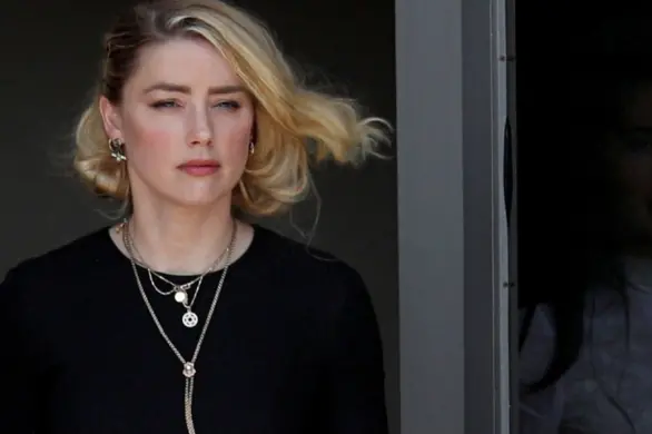 Amber Heard została mamą bliźniąt. Zdradziła ich imiona