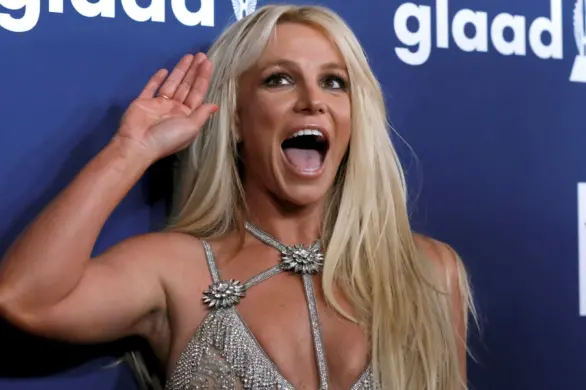 Sam Asghari nagrywa na żywo Britney Spears w łóżku. Coś jest jednak nie tak…