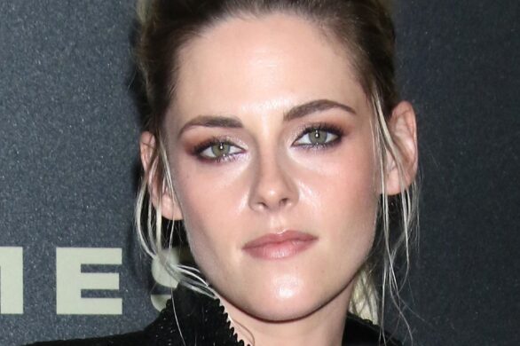 Kristen Stewart już tak nie wygląda. Wróciła do dawnego koloru włosów?