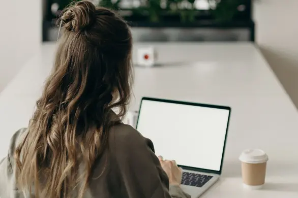 Toksyczna produktywność: fałszywa droga do sukcesu i szczęścia