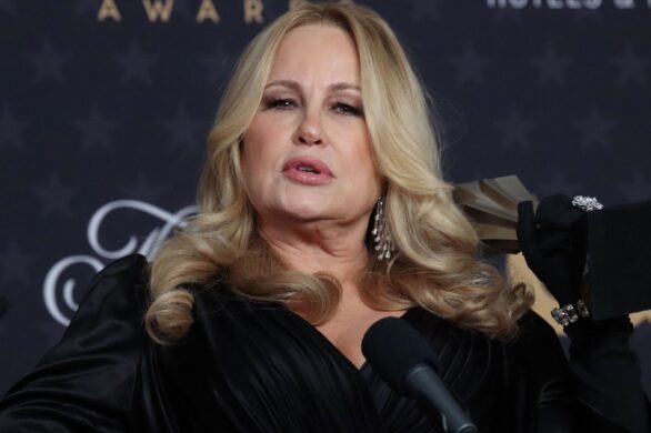 Jennifer Coolidge o 3 części Legalnej blondynki. Odpowiada na słowa Reese Witherspoon