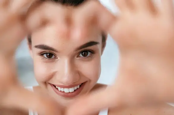 Maseczka do twarzy z aspiryną i truskawkami. Efekt jak po mikrodermabrazji