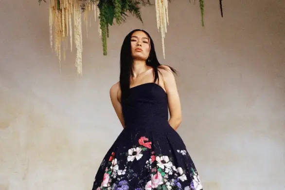 & Other Stories prezentuje ręcznie malowane nadruki w nowej, limitowanej kolekcji Savoir