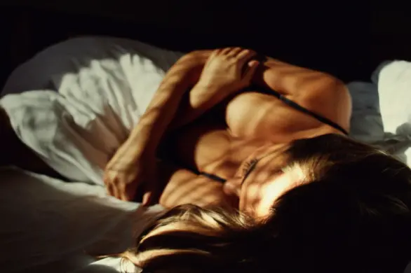 Specjalista wyjaśnia jak pokonać bezsenność. Zaśniesz w dwie minuty