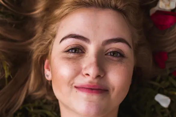 Metoda ombre concealer, gwarantuje naturalny efekt!