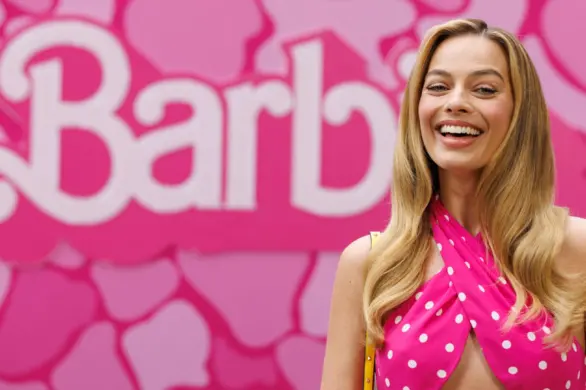 Margot Robbie i jej nowy manicure w stylu barbiecore