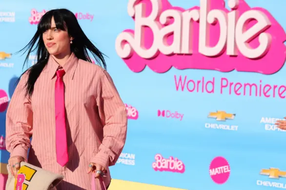 Stylizacja Billie Eilish na światowej premierze filmu Barbie