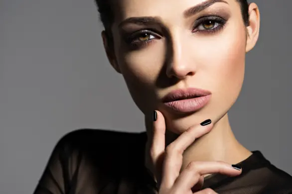 Prosty sposób na przydymione oko