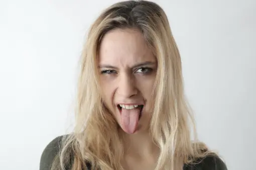 Mewing: nowa technika dbania o zdrowie jamy ustnej