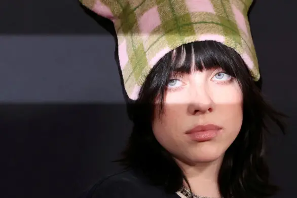 Billie Eilish zaskakuje fanów: nowa fryzura w ognistym czerwonym kolorze