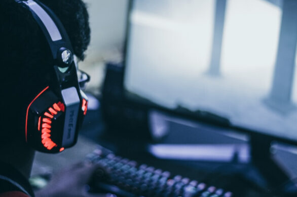RTX 4080. Co powinieneś wiedzieć, wybierając karty graficzne?