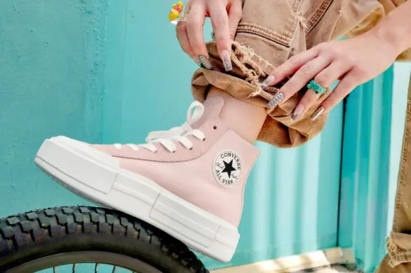 Converse dla kobiet: 10 najciekawszych wzorów