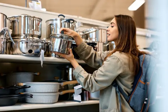 Kompletujemy wyposażenie kuchni – kompletna lista przyborów kuchennych