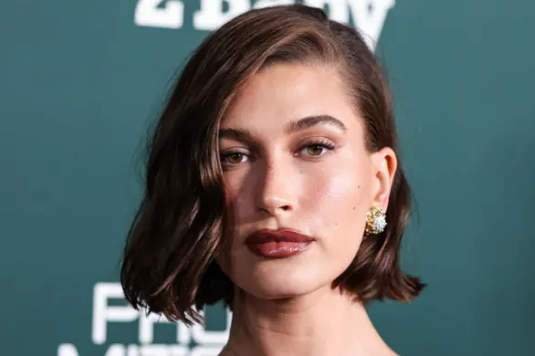 Makijaż Hailey Bieber w stylu cukrowej wróżki robi furorę w mediach społecznościowych