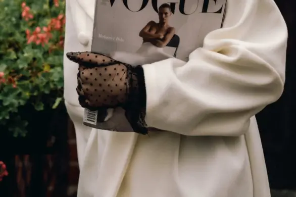 Zaskakujący powód, dlaczego Carrie Bradshaw nigdy nie miała pomalowanych paznokci