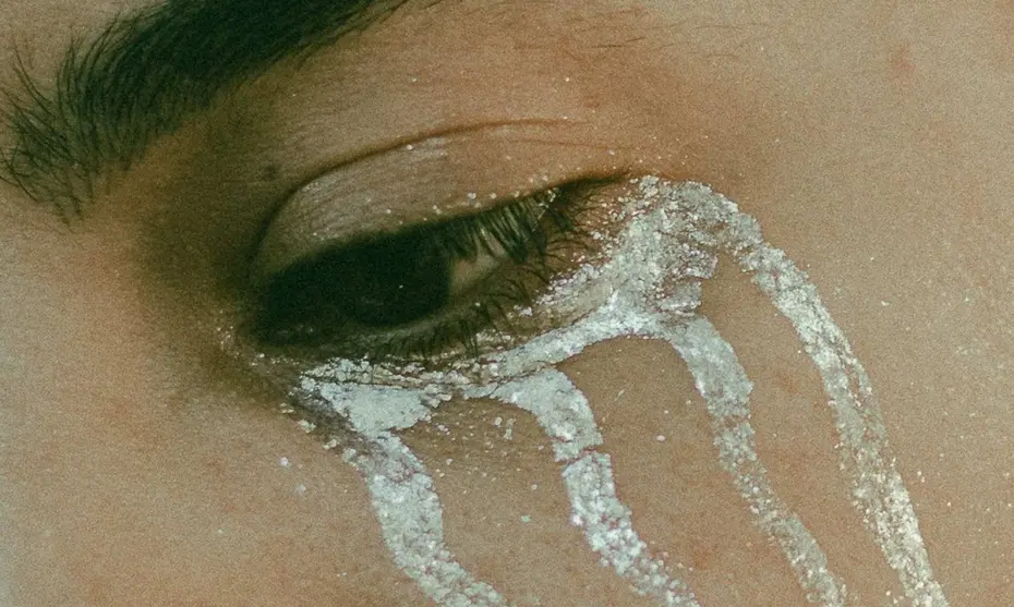 Kokosowa maść na cienie pod oczami. Działa cuda!