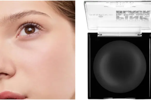 Czarny róż do policzków. Innowacyjny kosmetyk, który zmienia kolor na skórze