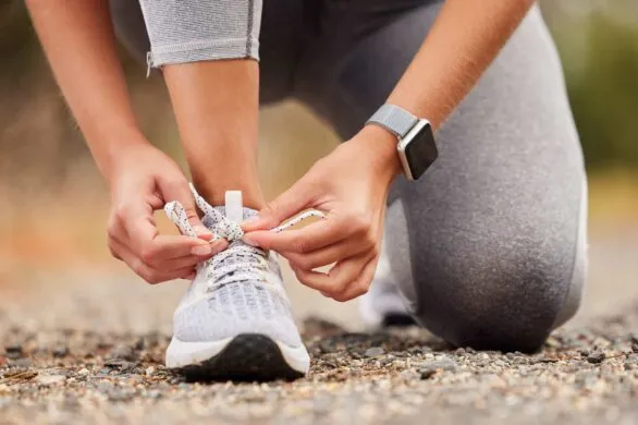 Tyle kroków dziennie warto robić, aby być w dobrej formie. 10 tys. to mit