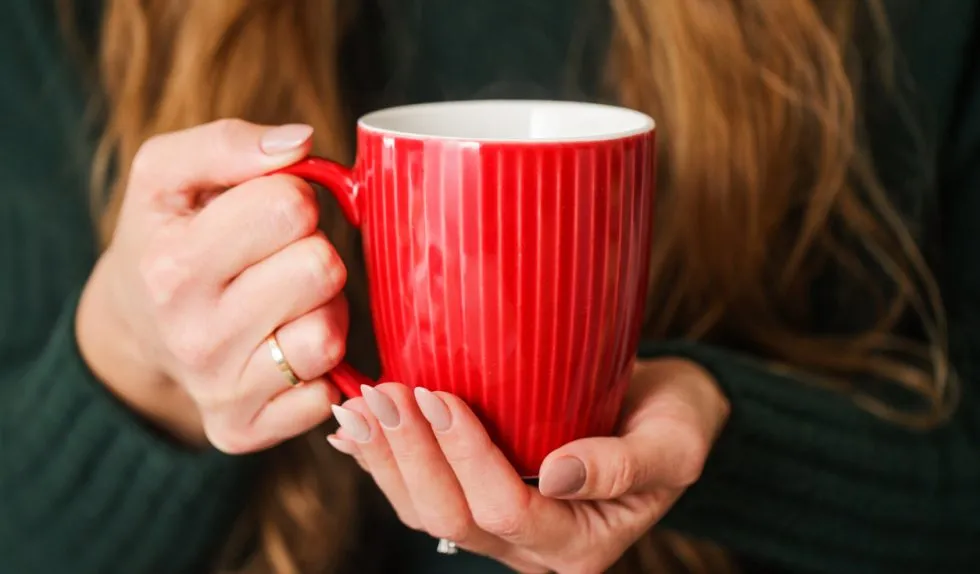 Czy wstydziłaś się kiedykolwiek swoich paznokci? (sonda)