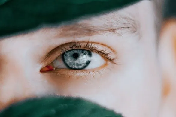 Anizokoria. Co to oznacza, gdy źrenice oka są różnej wielkości?