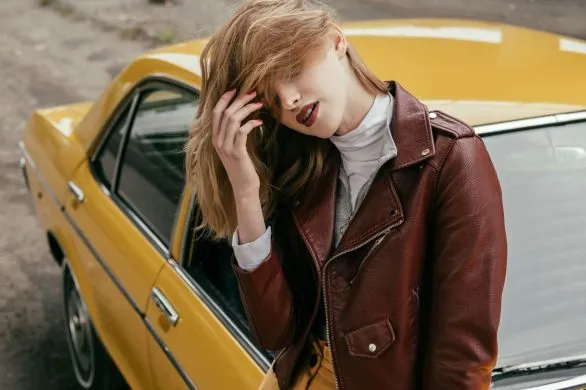 Modne kurtki na jesień 2024. Te modele zdominują trendy