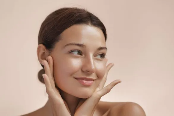 Ten koreański krem z filtrem to moje nowe odkrycie. Ma SPF 50 i daje efekt glass skin