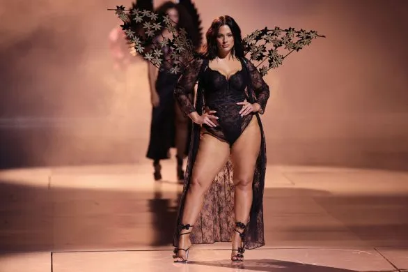 Modelki plus size na pokazie Victoria’s Secret. Wyglądały zjawiskowo