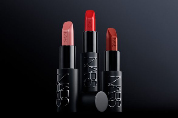 NARS prezentuje najnowszą, luksusową szminkę w kampanii z trzema współczesnymi ikonami