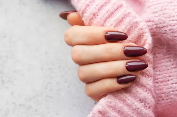 5 pomysłów na modny manicure w lutym: od soap girl nails po efektowne wzory